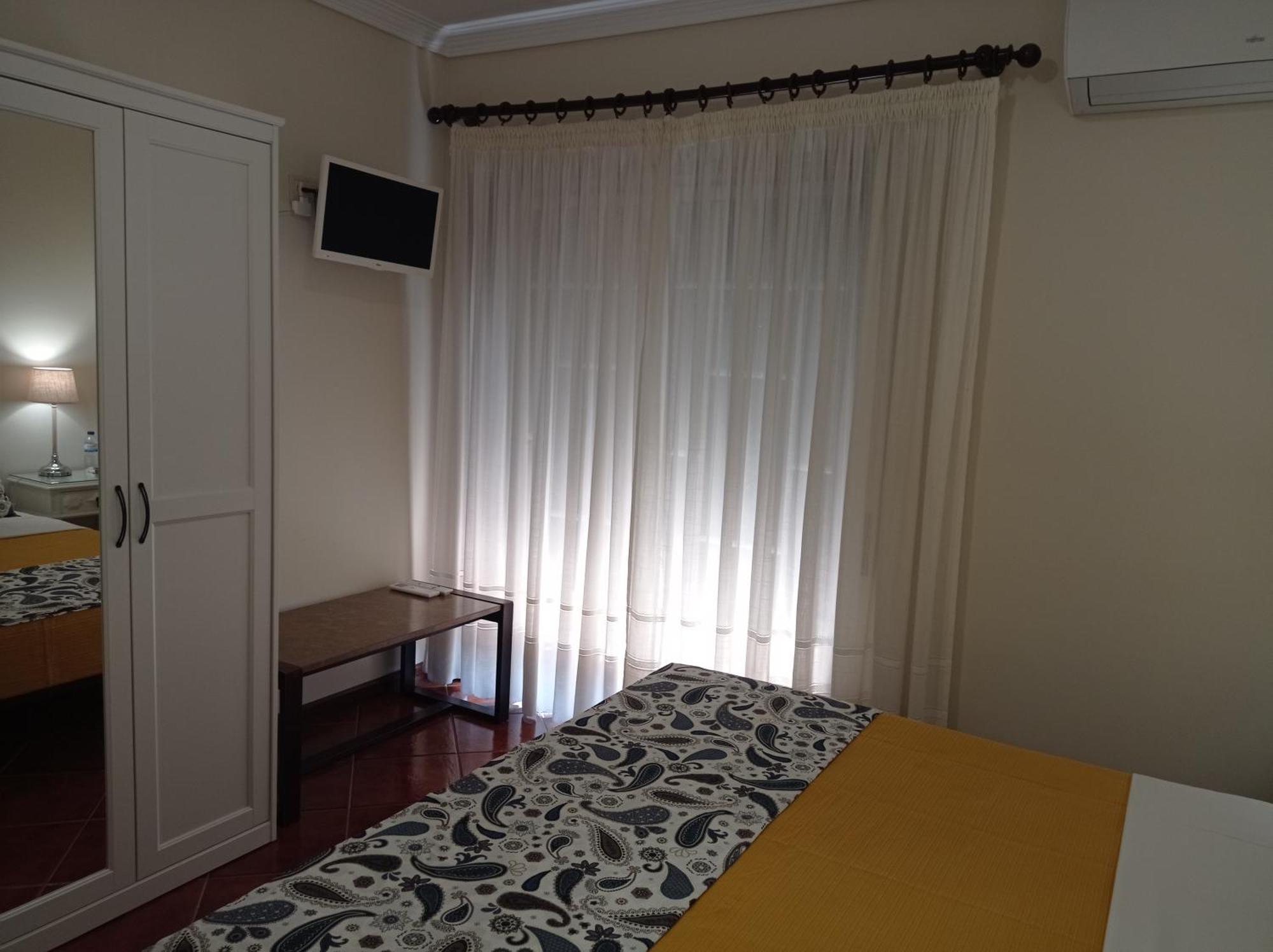 A Casa Da Ti Laura - Al Hotel Aveiro Cameră foto